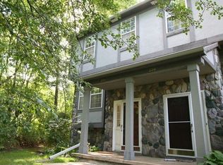 280 Lyn Anne Ct, Ann Arbor, MI 48103