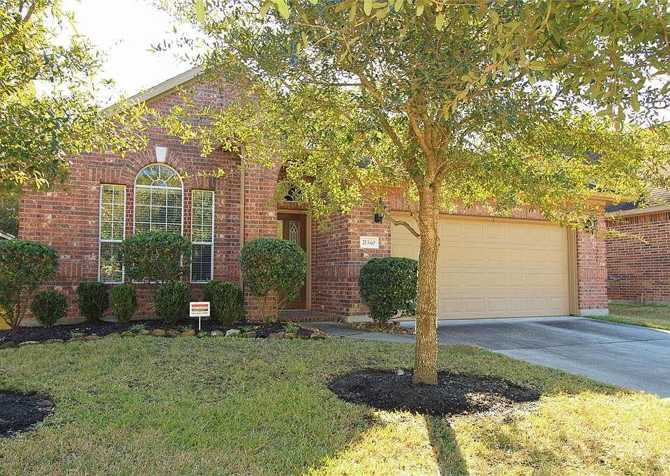1st image of 21340 Thurston Crossing Dr