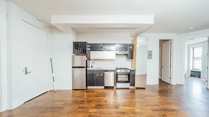Rented by Nooklyn NYC LLC | media 7