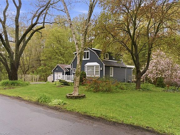 2nd image of 1262 Hidden Valley Rd