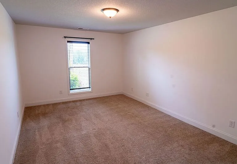 1394 Hardigree Rd — Photo 19