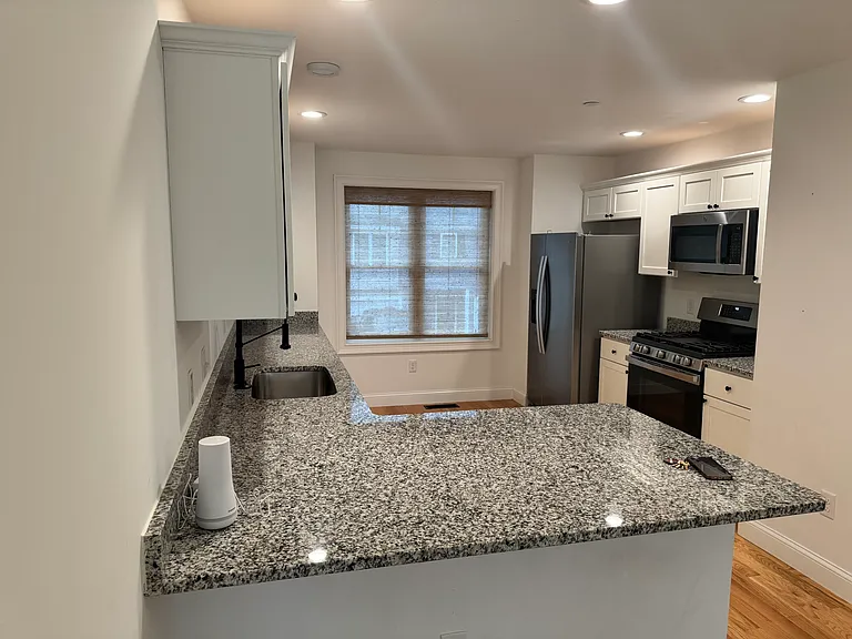 18 Dumaine Ave #C — Photo 8