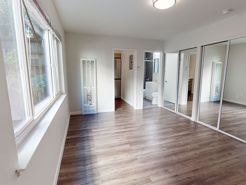 1st image of 406 Van Buren Ave #406-302