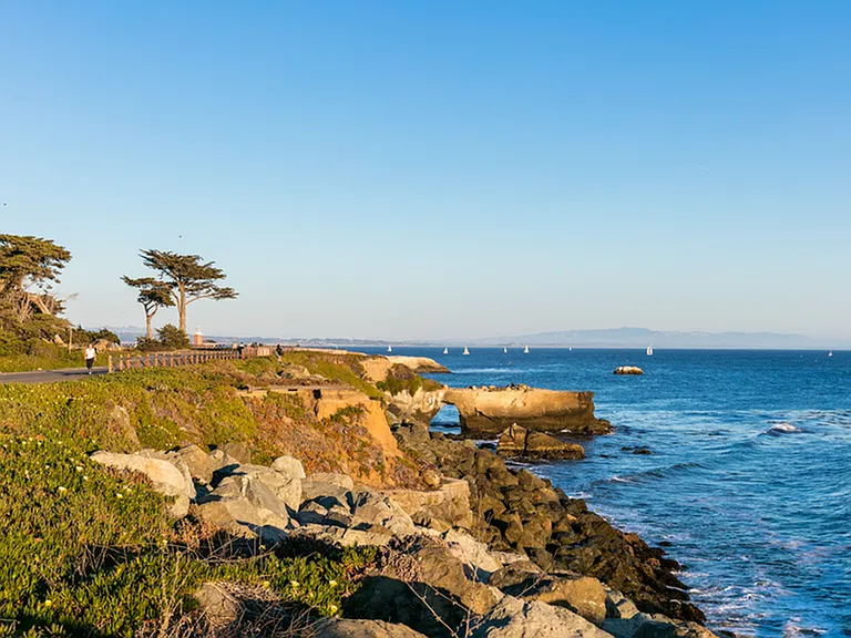 Oceanview — Photo 47