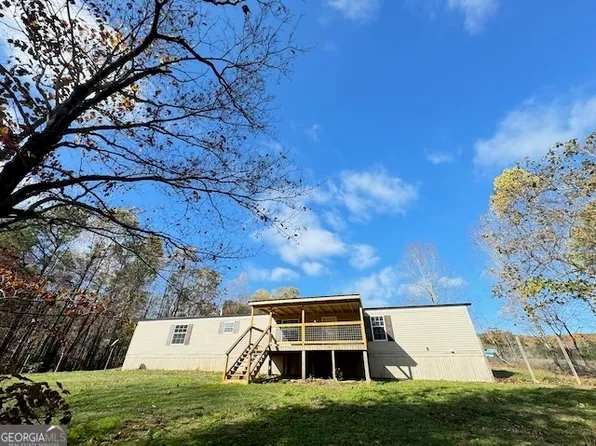 210 Pioneer Dr, La Fayette, GA 30728