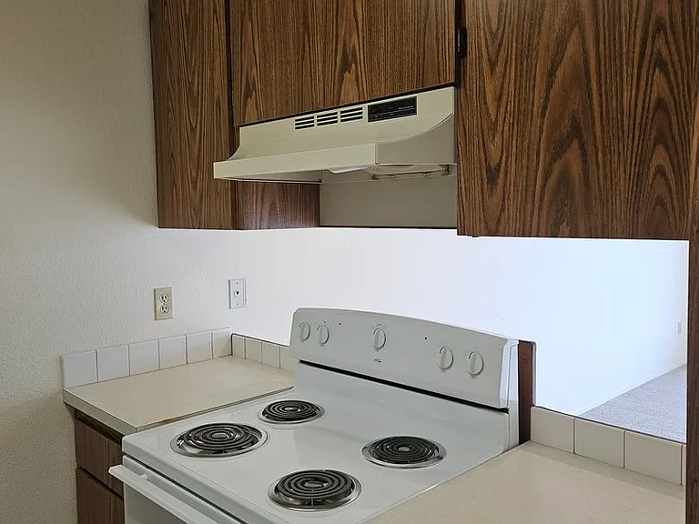Avalon — Photo 14
