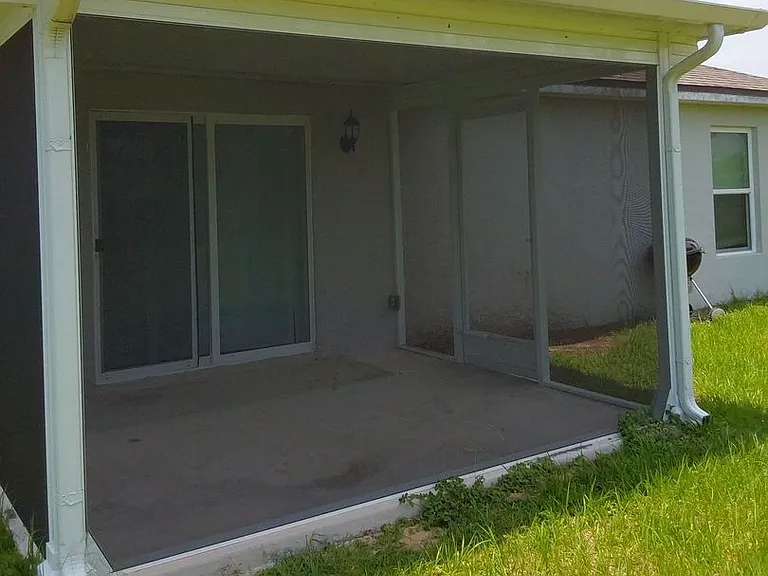 11 Ripcord Ln — Photo 26