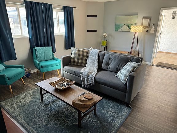 3rd image of 777 Seacoast Dr Unit P