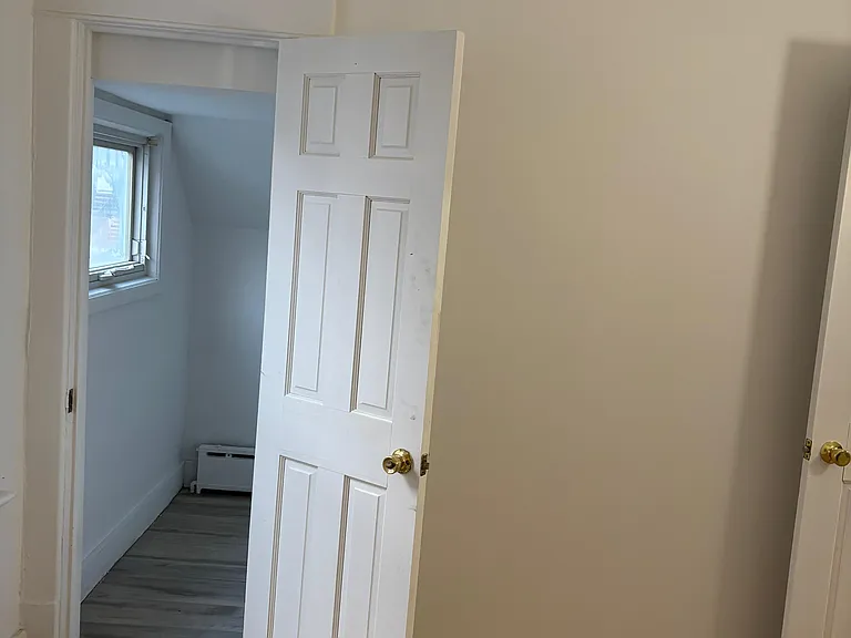 1673 Van Vranken Ave #A — Photo 10