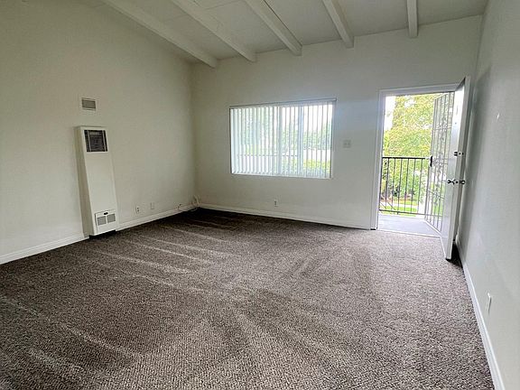 3rd image of 1106 W Broadway #5