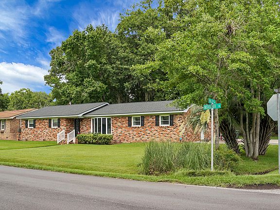 2nd image of 1254 Redeemer Dr