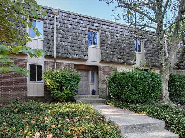 3330 Montavesta Rd, Lexington, KY 40502