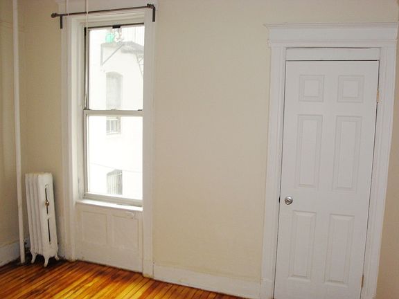 5th image of 276 Sackett St APT 2L