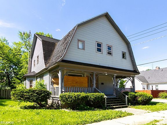 3rd image of 554 E Bourbonnais St