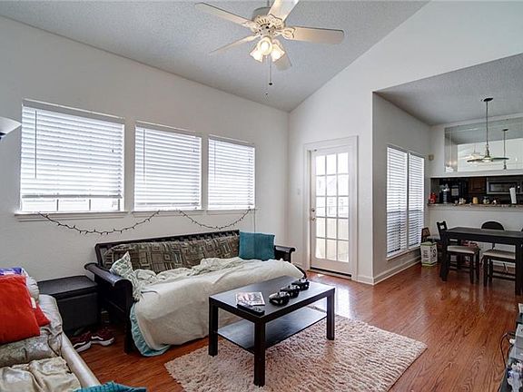 5th image of 3001 Cedar St #A-302