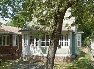 2936 McKoon Ave, Niagara Falls, NY 14305