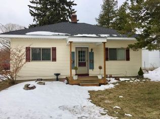 3157 Merritt St, Conway, MI 49722