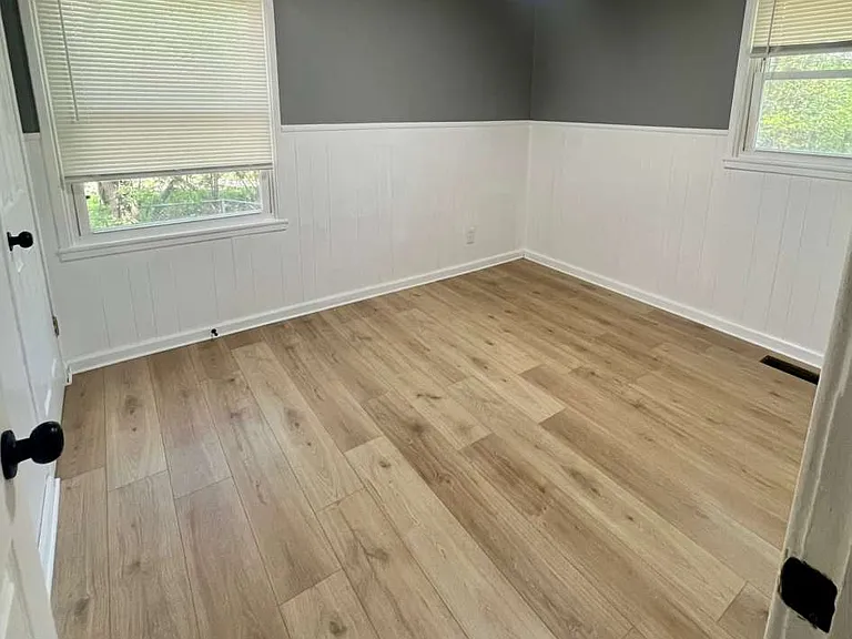 316 Cameron Rd — Photo 9