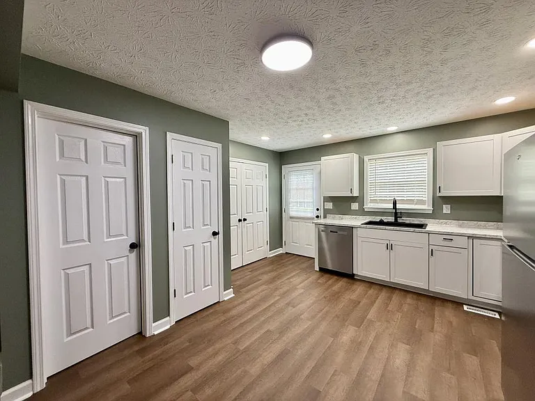 3875 Erwin Hwy — Photo 4