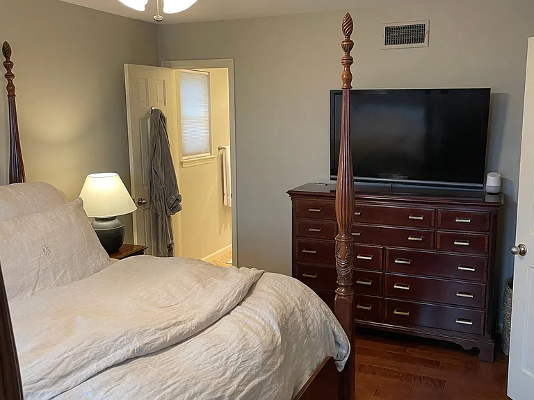 21 Colony Rd — Photo 12