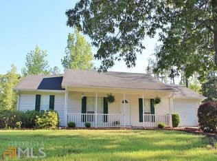 99 Skyview Rd, Senoia, GA 30276