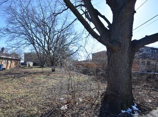 3 N Church St, Addison, IL 60101