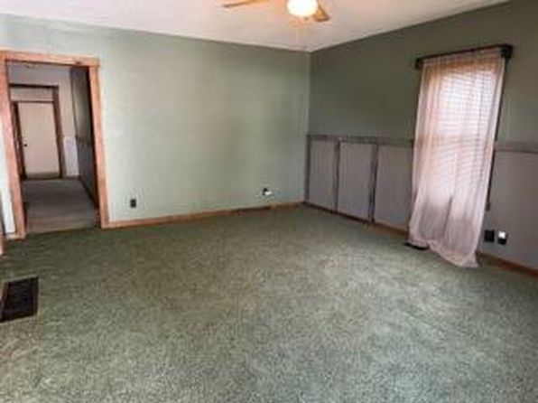 715 Choctaw Ave, Dacoma, OK 73731