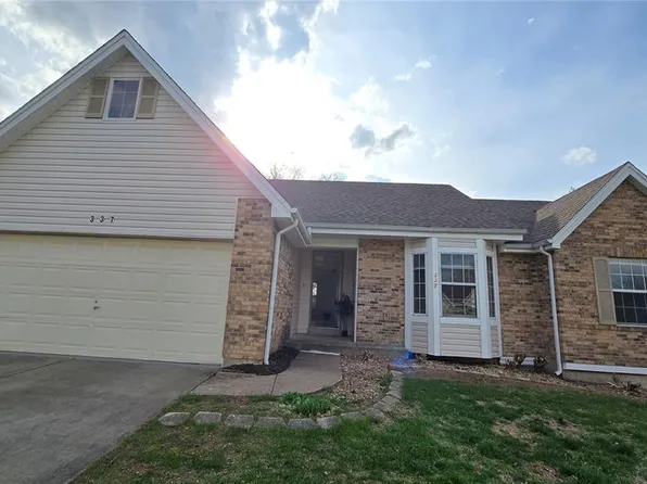 337 Misty Valley Dr, Saint Peters, MO 63376