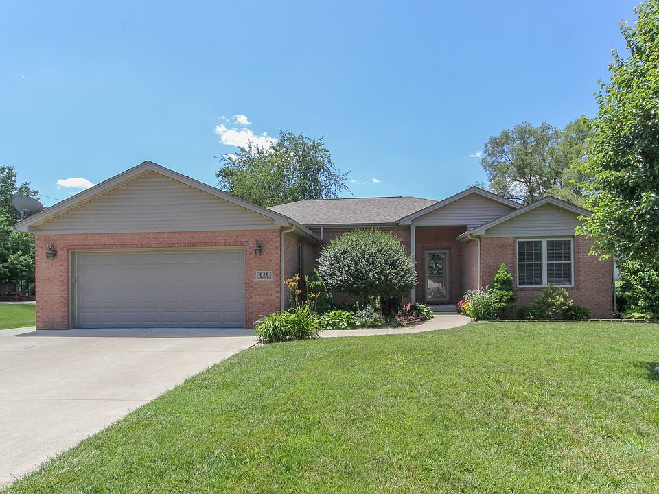 829 Juniper Dr