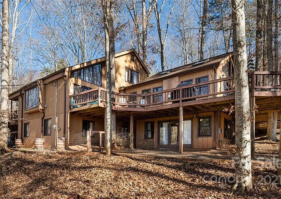 582 Hill Merrill Rd