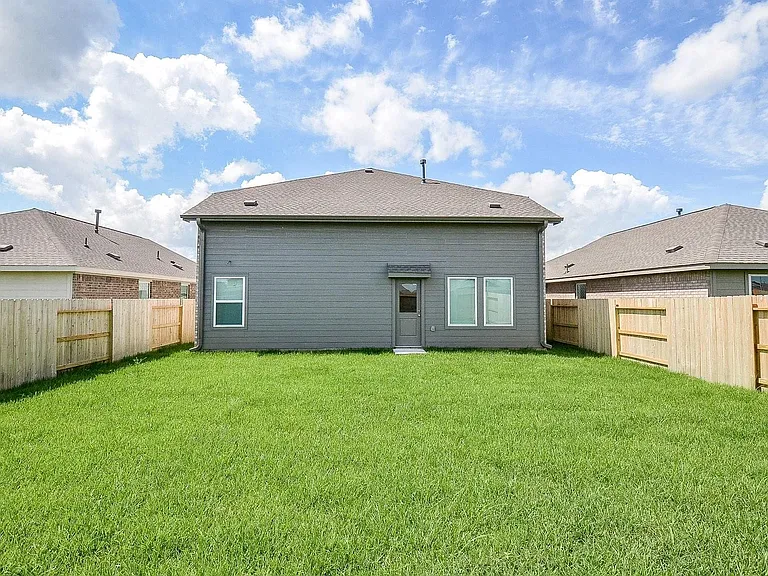 26814 Scarlet Willow Dr — Photo 20
