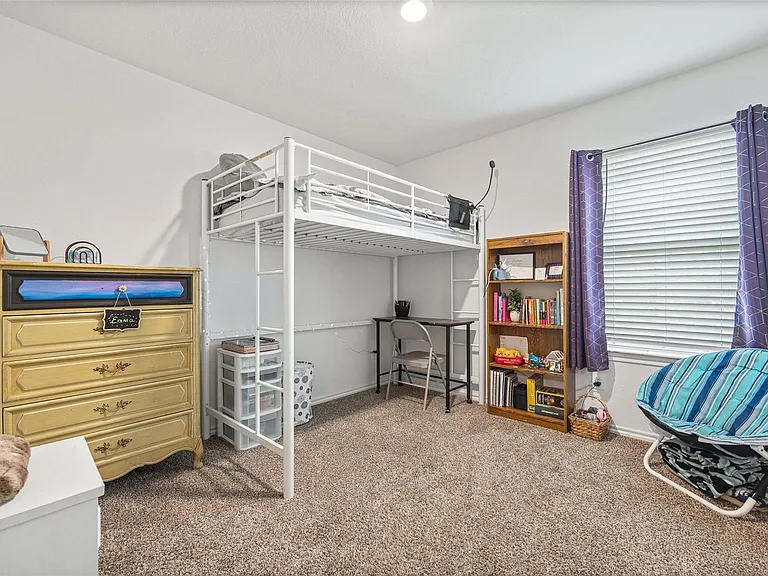 904 Saddle Horn Way — Photo 20