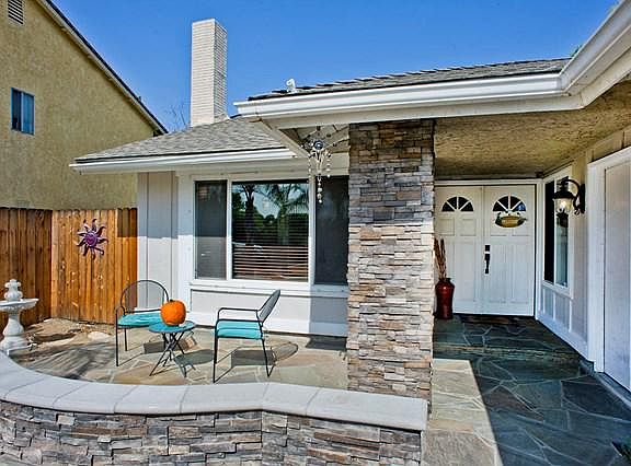 3rd image of 1631 Mendocino Ln