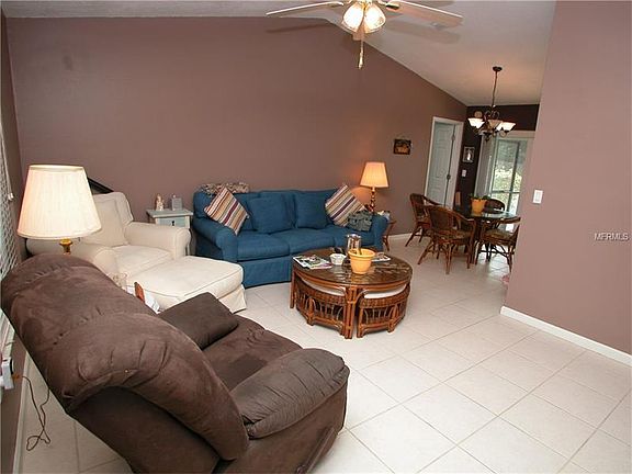 4th image of 1742 Arbor Dr S