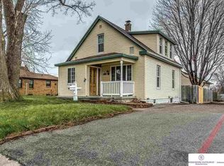 4066 Hillsdale Ave, Omaha, NE 68107