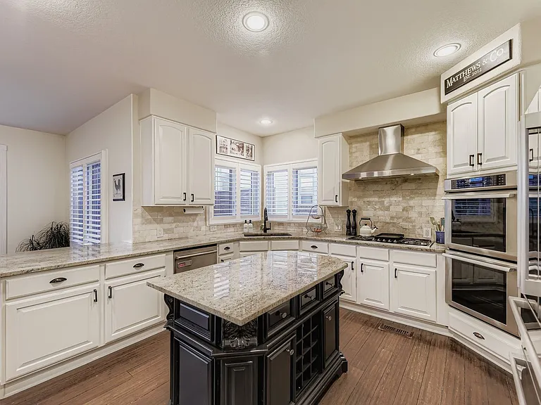 8356 Green Island Cir — Photo 6