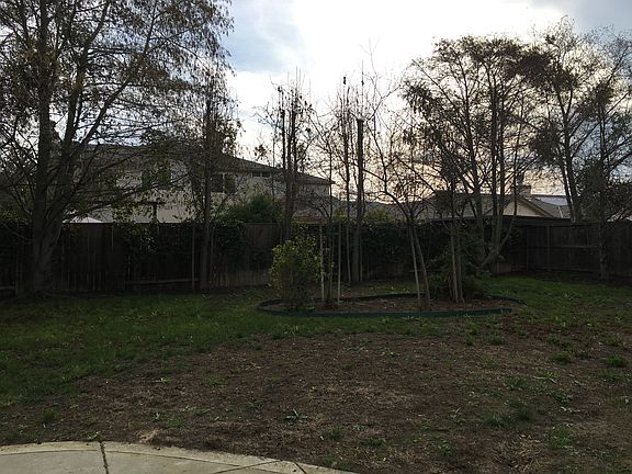 3rd image of 144 Tannehill Dr