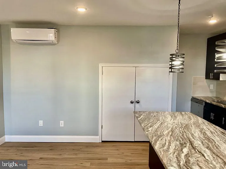 1701 Point Breeze Ave #1A — Photo 5