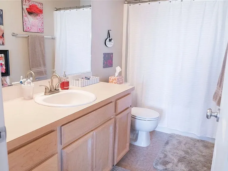 9315 W Caelen Ave — Photo 14