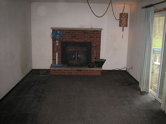 Family Room with Fireplace