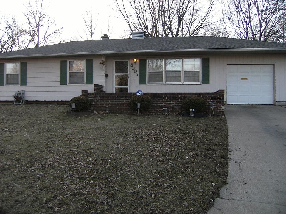 1st image of 8307 E 106th Ct