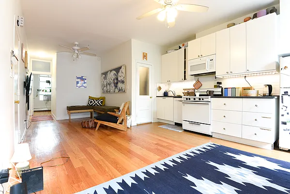 Rented by Brick&Mortar | media 1