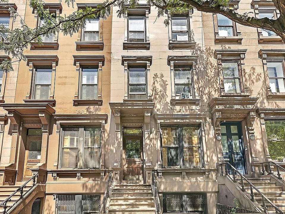 1st image of 59 W 119th St