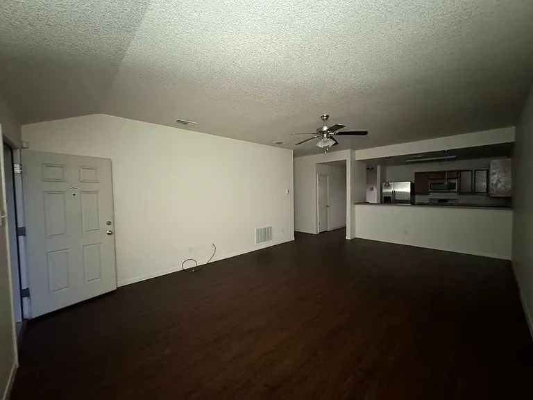 4707 Waterproof Dr — Photo 2