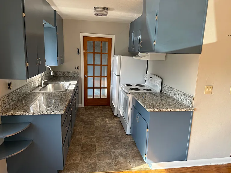 1055 SW E Ave #1065 — Photo 3