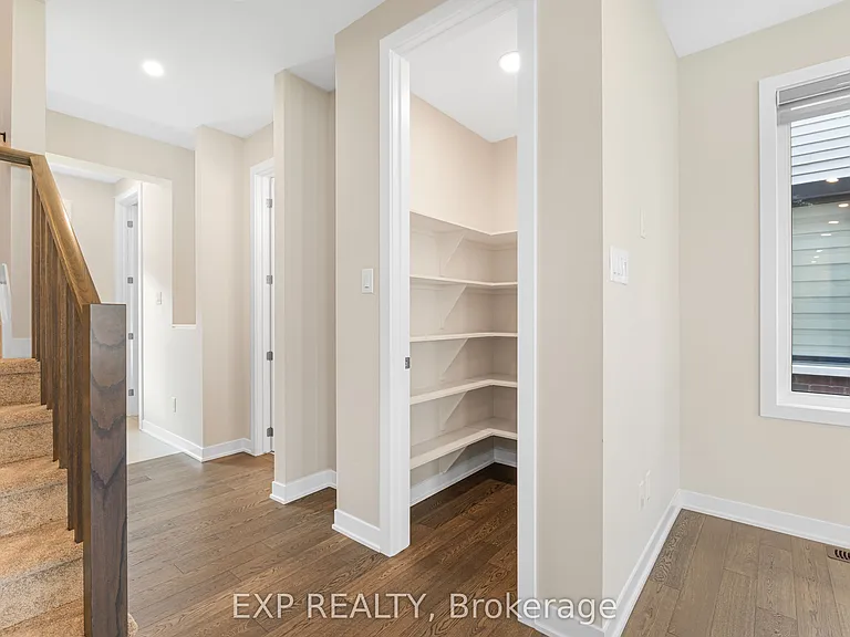 345 Peninsula Rd — Photo 7