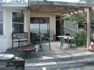 113 Lakeshore Dr, Rockport, TX 78382