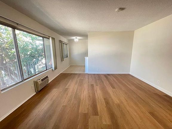 2nd image of 5437 Barton Ave APT 6
