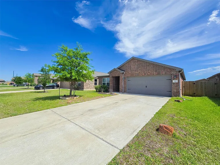 332 Lone Mountain Dr — Photo 25