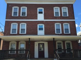 70 Orchard St APT 1L, Chicopee, MA 01013